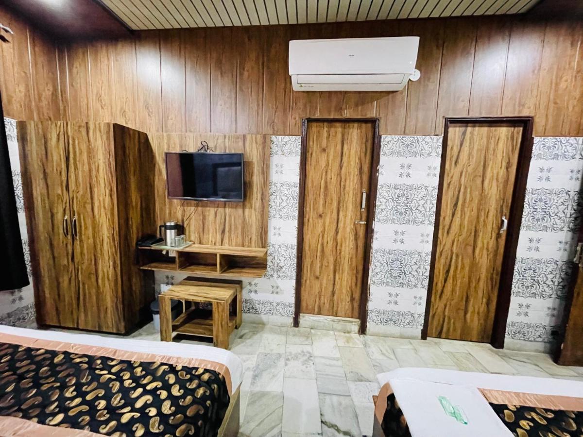 Fabhotel Dm Residency Амритсар Экстерьер фото