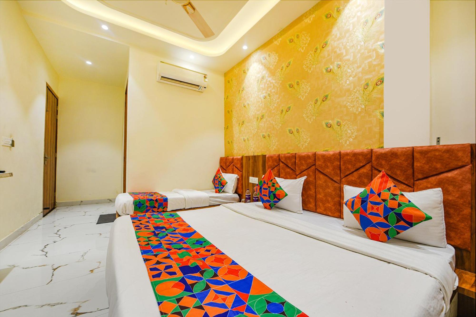 Fabhotel Dm Residency Амритсар Экстерьер фото