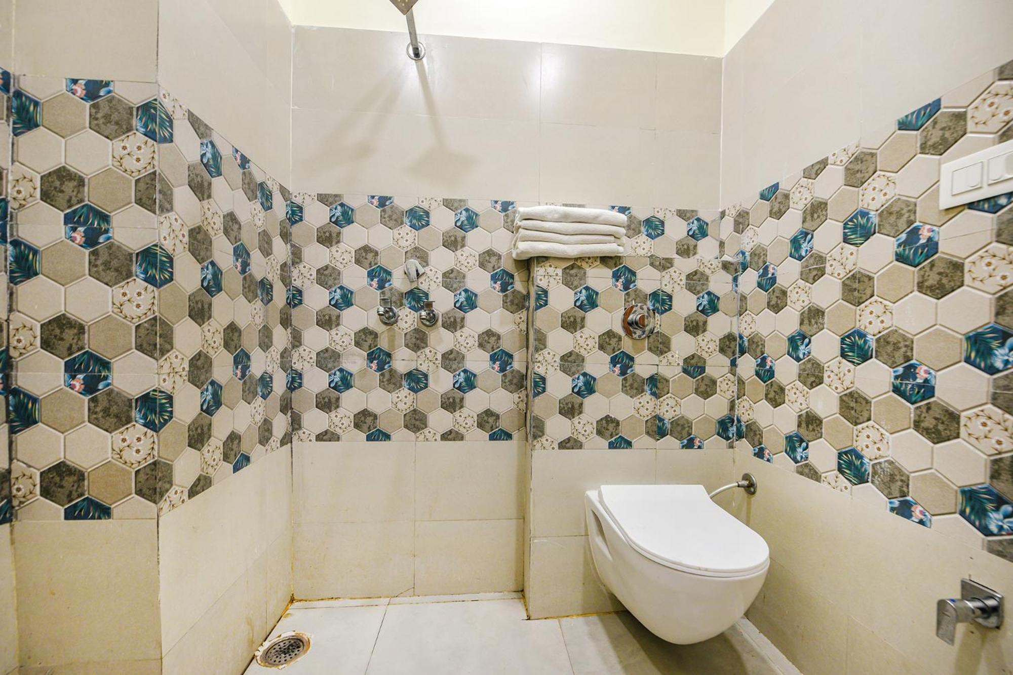 Fabhotel Dm Residency Амритсар Экстерьер фото