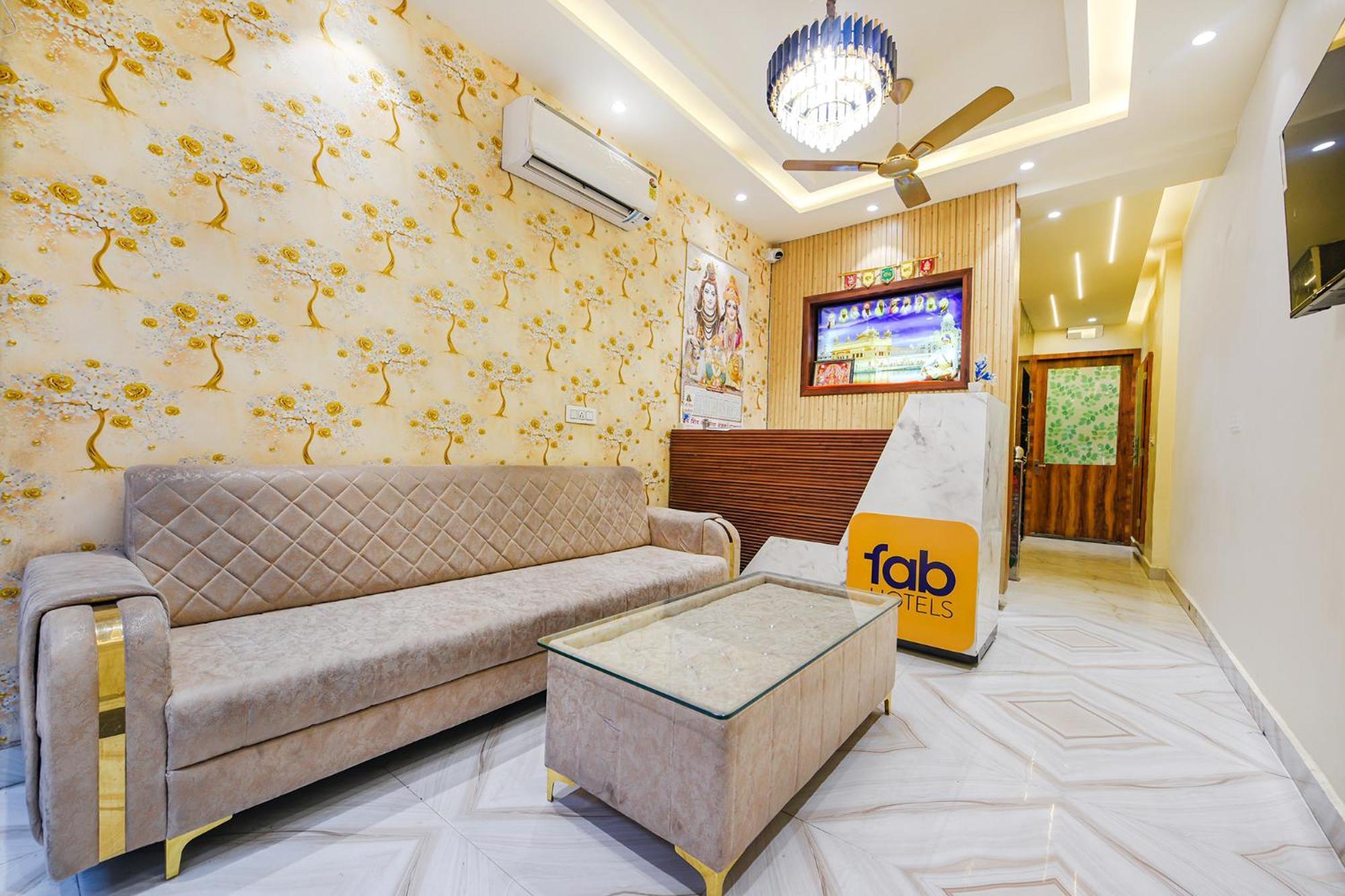 Fabhotel Dm Residency Амритсар Экстерьер фото